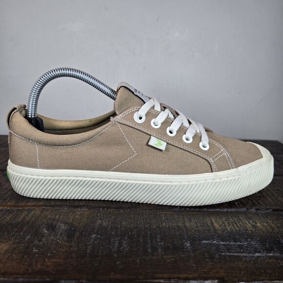 Cariuma Tan Canvas Sneakers - Picture 5 of 11